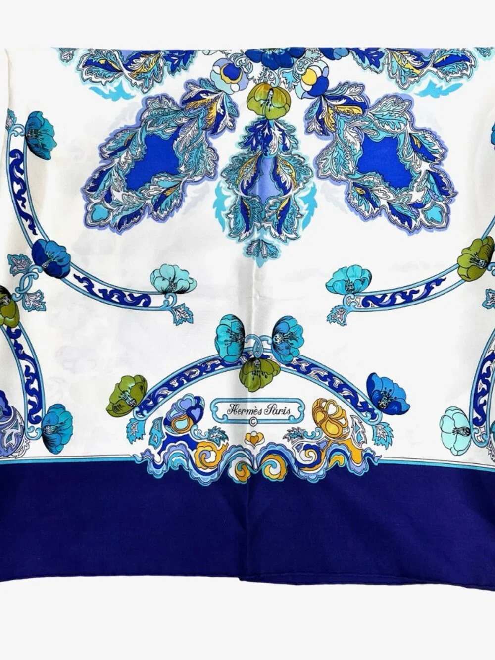Anémones Hermes Paris  Silk  Scarf  34" Ivery Blue Purple Floral Pattern  (26) - Picture 15 of 16